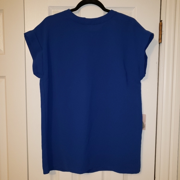 Forever 21 contemporary cobalt blue top size s - Picture 1 of 3